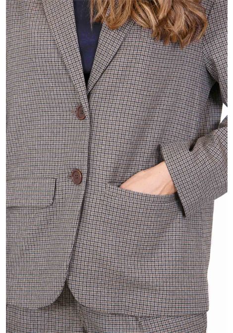  MADAME VENICE | Blazer | GAIA/CBCHECK BARN